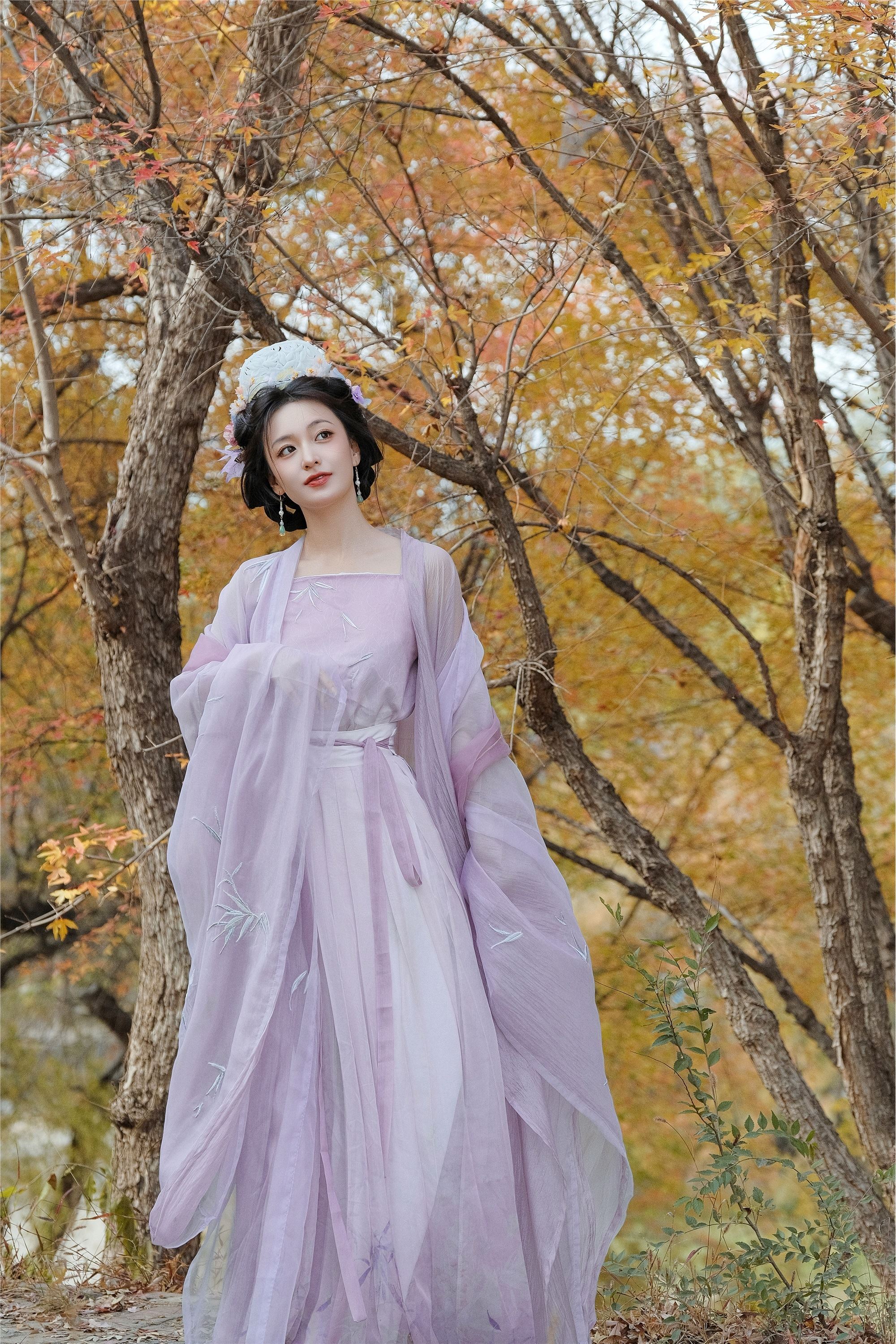 YITUYU艺图语 2025.01.04 叶落惊秋 珍妮